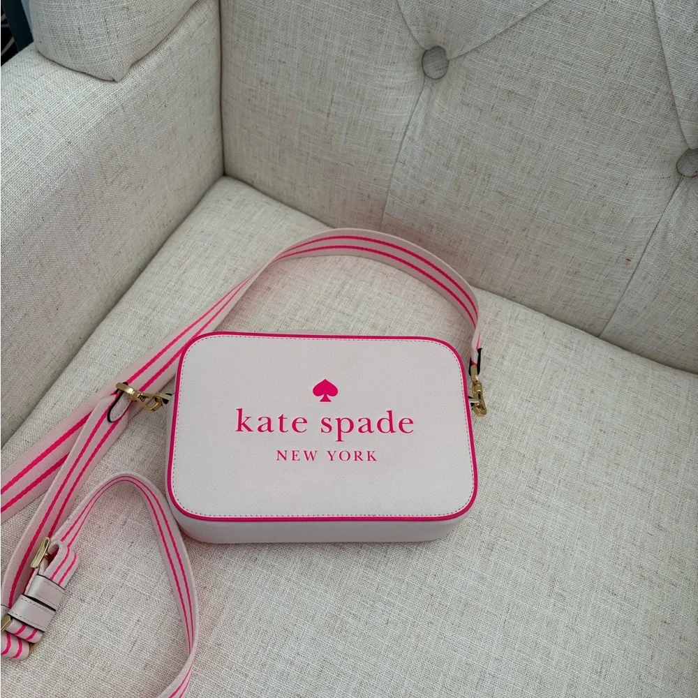 Kate Spade Cream and Pink Crossbody Bag - Picture 2 of 3
